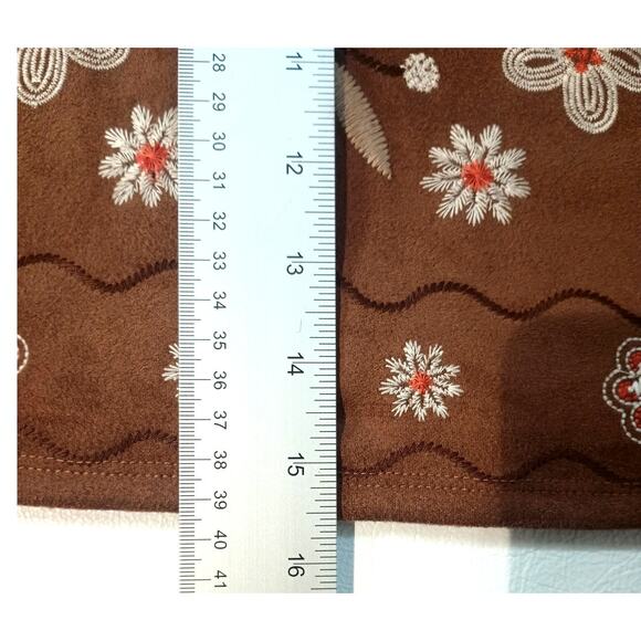 NWT Francesca's Embroidered Floral Suede Poly Mini Size Med Skirt Brown Orange - Picture 9 of 10